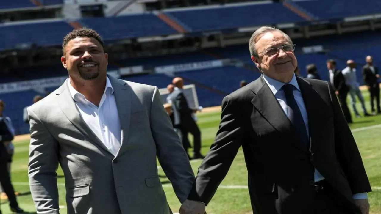 فروق واضحة.. الظاهرة تكشف اختلاف كرة إسبانيا عن إنجلترا